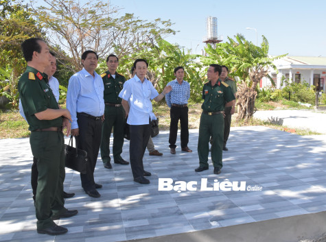 Phó Chủ tịch Thường trực UBND tỉnh - Vương Phương Nam kiểm tra công tác tuyển chọn, gọi công dân nhập ngũ năm 2021 tại huyện Đông Hải