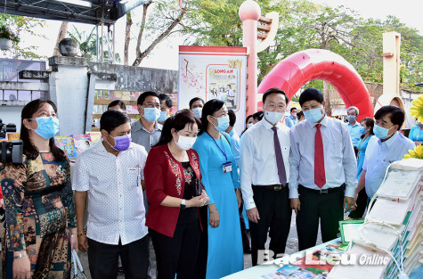 Báo xuân Bạc Liêu đoạt giải tác phẩm hay viết về Đảng, Bác Hồ