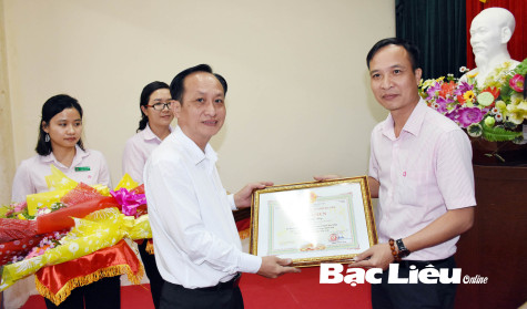 Chủ tịch UBND tỉnh - Phạm Văn Thiều: Tăng cường sự lãnh đạo, chỉ đạo trong thực hiện tín dụng chính sách là nhiệm vụ trọng tâm của cả hệ thống chính trị