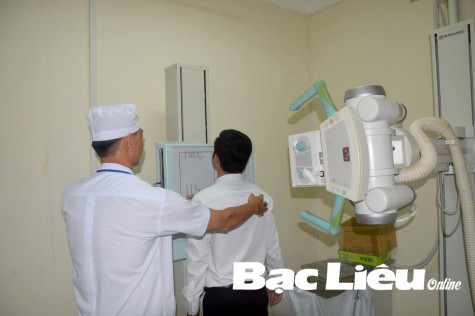Thông tuyến khám chữa bệnh bằng thẻ BHYT: Người dân, bệnh viện cùng hưởng lợi