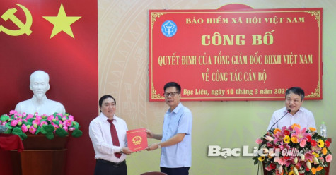 Trao Quyết định bổ nhiệm Phó Giám đốc Bảo hiểm xã hội tỉnh Bạc Liêu