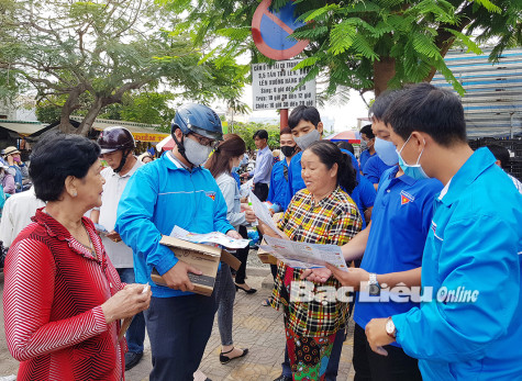 Đoàn đồng hành cùng thanh niên: Những vấn đề từ thời đại số