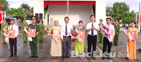 Nhiều tập thể, cá nhân tiêu biểu trong học tập và làm theo Bác