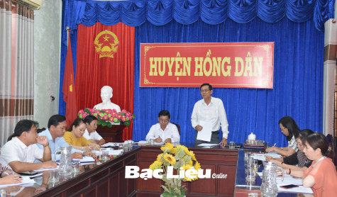 Giám sát hoạt động thiết chế văn hóa - thể thao cơ sở trên địa bàn huyện Hồng Dân