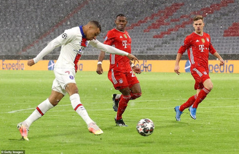 Hàng công thăng hoa, PSG đánh bại Bayern