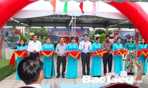 Khai mạc triển lãm Ngày sách Việt Nam lần thứ VIII tại huyện Phước Long