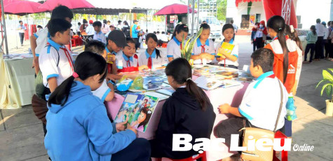 Nhân Ngày Sách Việt Nam (21/4): Để sách là người bạn của mọi người