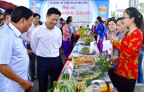 Chủ tịch UBND tỉnh Cà Mau Lê Quân: Bánh dân gian Nam Bộ đặc sắc, đậm vị quê hương