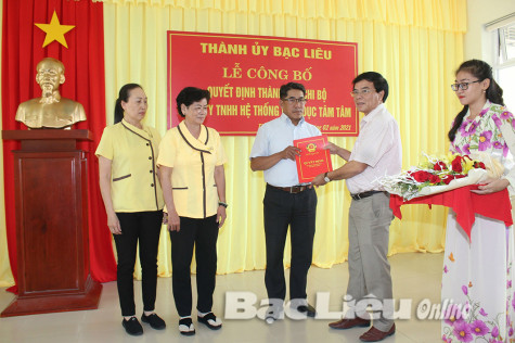 Phát triển đảng viên - số lượng đi cùng chất lượng