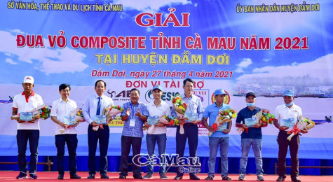 100 tay đua bước vào thi đấu Giải đua vỏ composite 2021