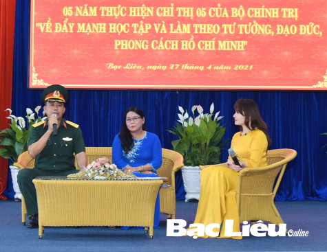 Học tập và làm theo tư tưởng, đạo đức, phong cách Hồ Chí Minh: Những bài học không bao giờ cũ