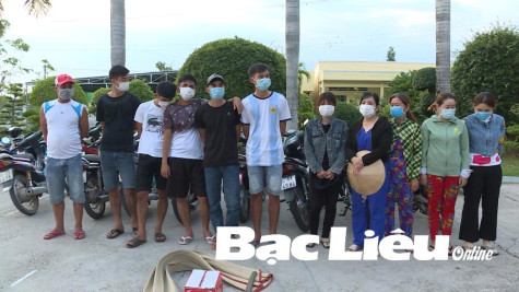 Huyện Hồng Dân: Triệt xóa tụ điểm đánh bạc quy mô lớn, thu giữ hơn 94 triệu đồng
