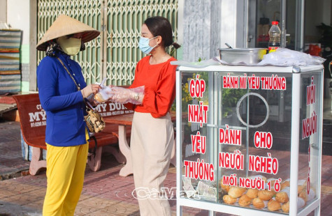 Tủ bánh mì yêu thương