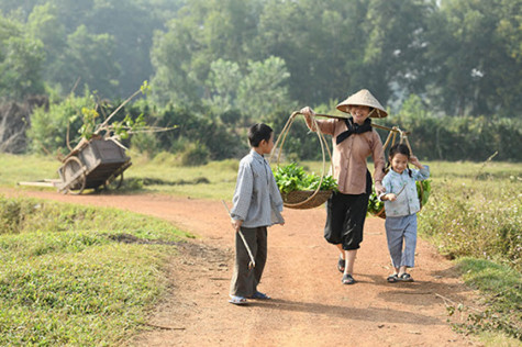 Mẹ và tháng 5…