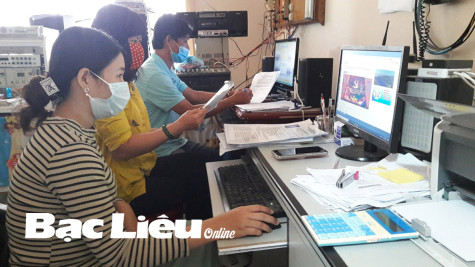 Đài truyền thanh các địa phương:​ Tích cực tuyên truyền phòng, chống dịch COVID-19