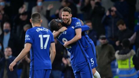 Đánh bại Leicester City, Chelsea vào top 3