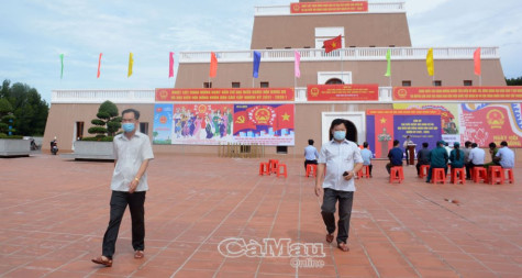 Phân công cán bộ trực tại tổ bầu cử từ ngày mai 22/5