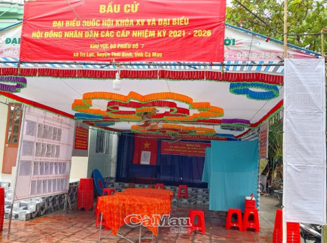 Người dân sẵn sàng trang trí nhà làm điểm bầu cử