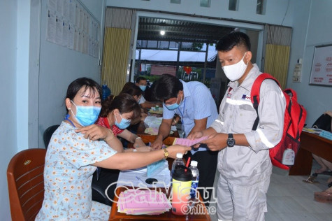 Tan ca đi bầu cử