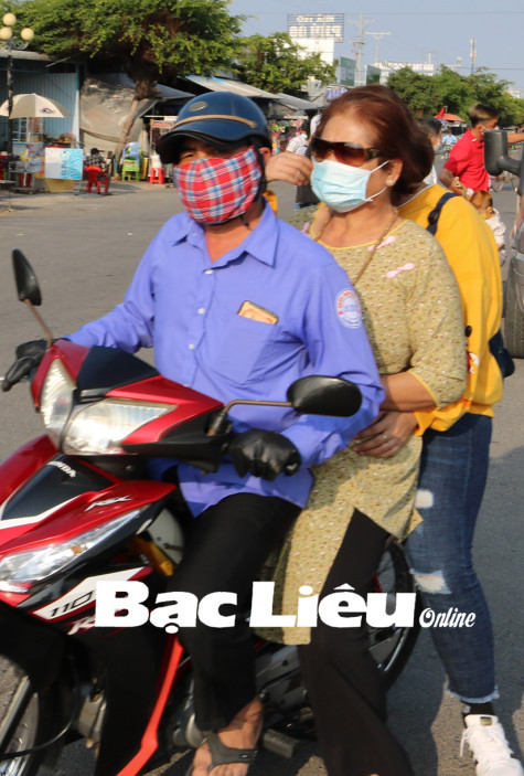 Mũ bảo hiểm “dỏm” và những hệ lụy