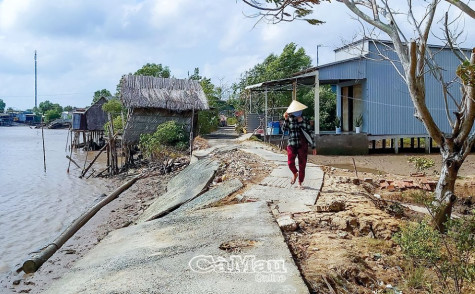 Bức bách chống sạt lở mùa mưa