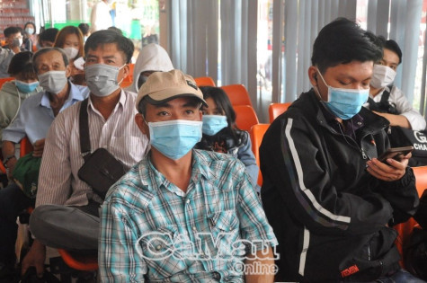 Cách ly 21 ngày người đến/về từ vùng có ca nhiễm Covid-19 trong cộng đồng