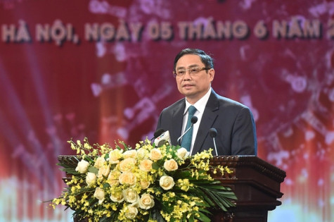 Thủ tướng: Trân trọng mọi đóng góp của người dân, doanh nghiệp trong cuộc chiến chống COVID-19