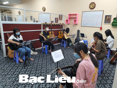 Thiết kế sân chơi hè: An toàn và bổ ích