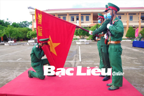 Trung đoàn 894: Tổ chức lễ tuyên thệ chiến sĩ mới năm 2021