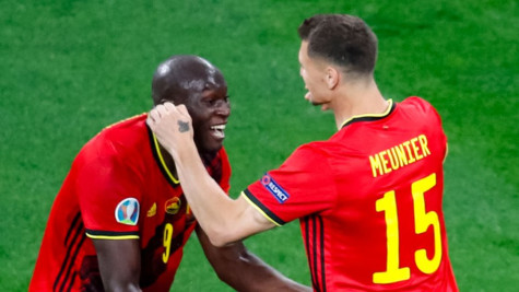 Lukaku chói sáng, Bỉ đè bẹp tuyển Nga