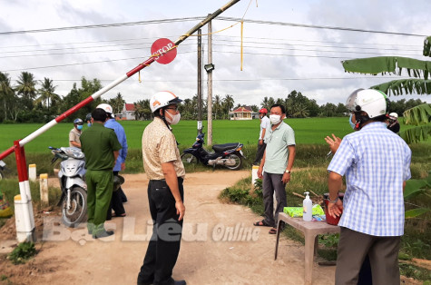 Huyện Hòa Bình: Thành lập 25 chốt kiểm soát người và phương tiện từ các tỉnh đến địa bàn