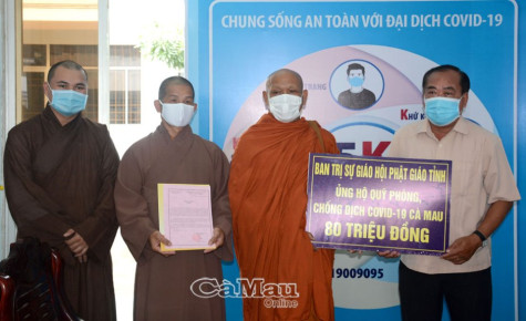 Thêm 80 triệu đồng của đồng bào tôn giáo ủng hộ quỹ phòng, chống dịch