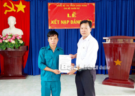 Huyện Vĩnh Lợi: Phát triển đảng viên đảm bảo “lượng” và “chất”
