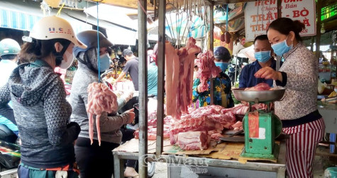 Không để xảy ra tình trạng sốt giá cục bộ