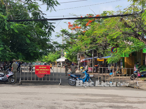 Thực hiện Chỉ thị 16 của Thủ tướng Chính phủ giãn cách xã hội phòng, chống dịch COVID-19: Cả hệ thống chính trị vào cuộc quyết liệt