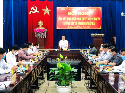 Trị tham nhũng “vặt” để dân tin
