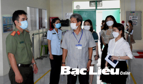 Lãnh đạo tỉnh kiểm tra các doanh nghiệp trên địa bàn TP. Bạc Liêu và huyện Vĩnh Lợi