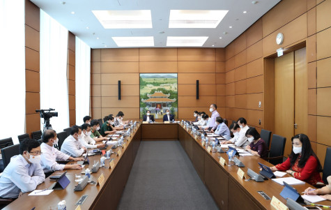 Chính phủ ngày càng khẳng định được bản lĩnh trước khó khăn, thách thức