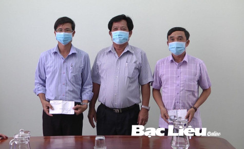 Sở NN&PTNT tặng 2 tấn gạo cho các chốt phòng, chống dịch ở huyện Phước Long