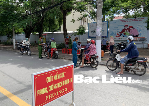 TP. Bạc Liêu: Lập thêm chốt kiểm soát dịch bệnh tại địa phận giáp ranh xã, phường