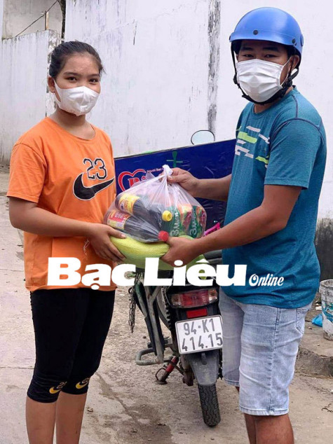 Thơm thảo những tấm lòng chia sẻ với người nghèo