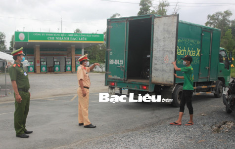 Từ 10/8:​ Buộc tạm dừng sản xuất với doanh nghiệp chưa có kế hoạch phòng, chống COVID-19