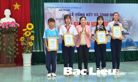 Thông điệp từ những​ “mọt sách”