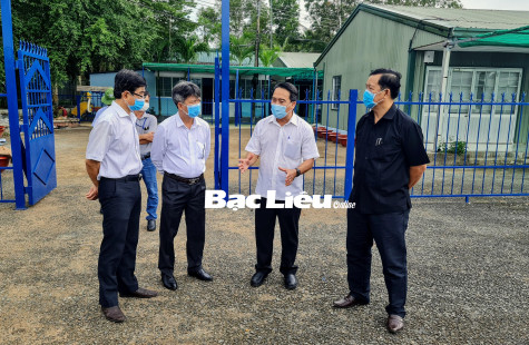Lãnh đạo huyện Vĩnh Lợi khảo sát khu chuẩn bị cách ly người về từ vùng dịch