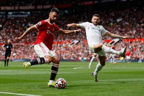 Đè bẹp Leeds, Man Utd khởi đầu như mơ