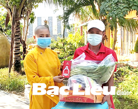 Vẻ đẹp Vu lan báo hiếu trong mùa dịch