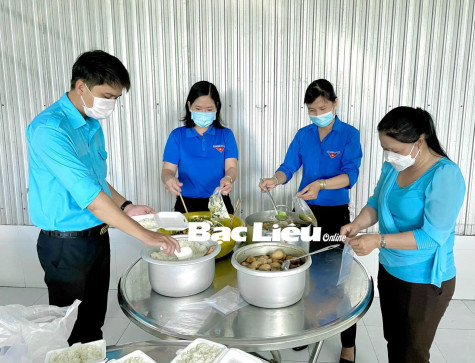 Những dấu ấn tình nguyện của áo xanh