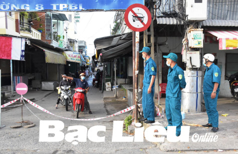 Dân quân tự vệ, bảo vệ dân phố: Miệt mài bám chốt, bám địa bàn phòng, chống dịch