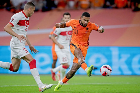 Bảng G, Hà Lan đại thắng bằng cú hat-trick của Depay