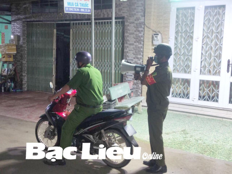 Huyện Hòa Bình thực hiện giãn cách xã hội theo Chỉ thị số 16 từ 19 giờ ngày 13/9: Hoàn thành công tác xét nghiệm tầm soát COVID-19 trong cộng đồng trước ngày 20/9